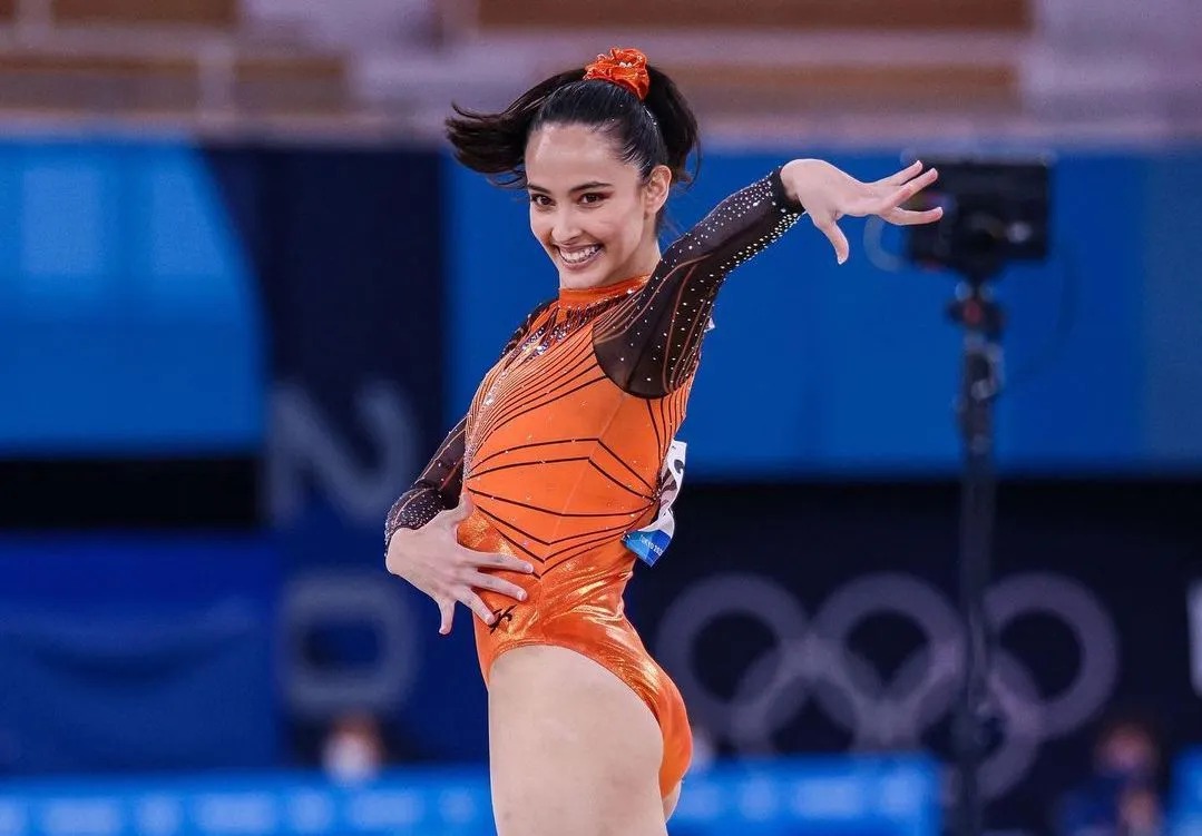 英超｜替补中场客串9号位双响 枪手两枪轰狐狸