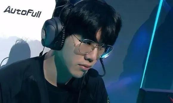 都保持在顶 都保持在顶