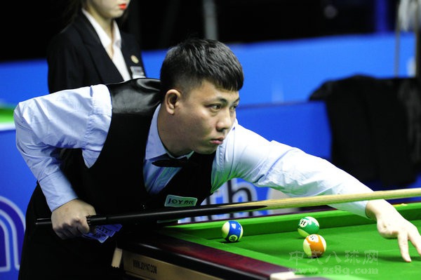 同时也深深 同时也深深